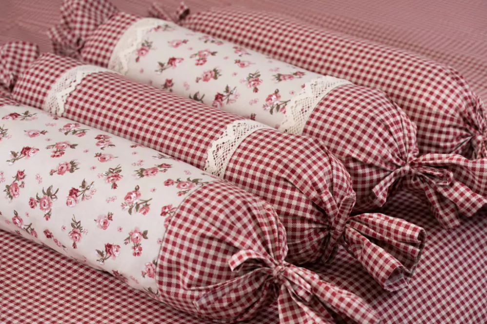 Bavlněný povlak váleček s krajkou MANON/PEPITO bordó - 50/15