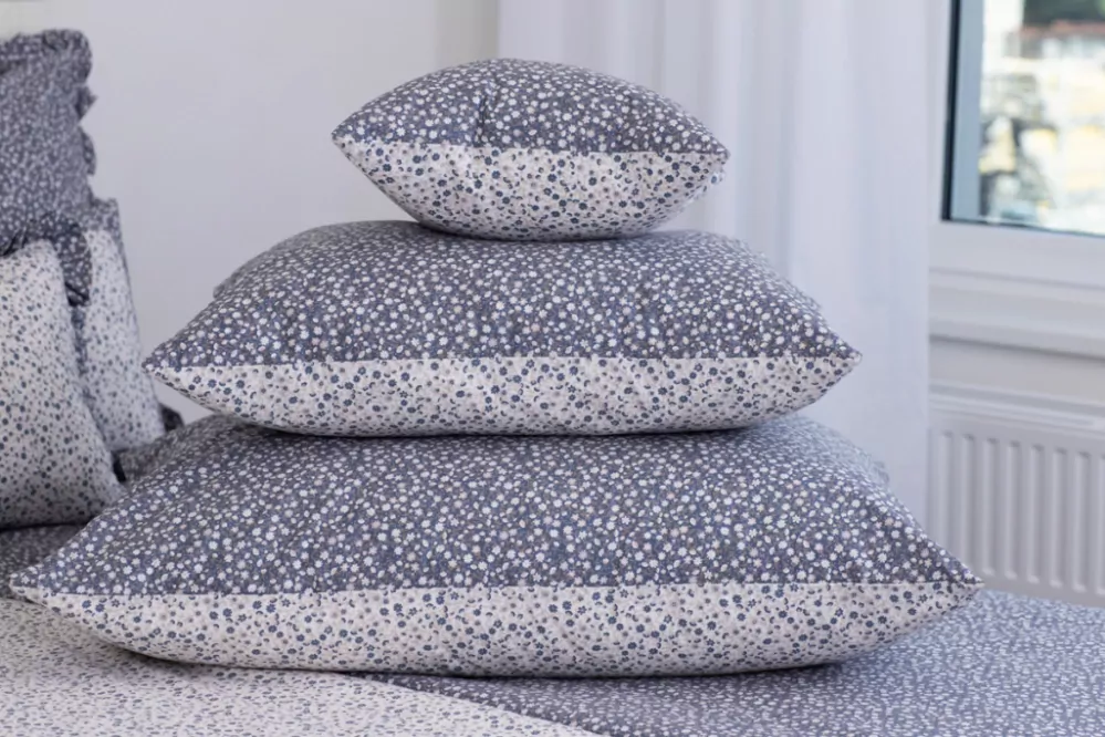 Krepové povlečení MODRÉ KYTIČKY negativ/pozitiv - 200/200 + 2ks 70/90