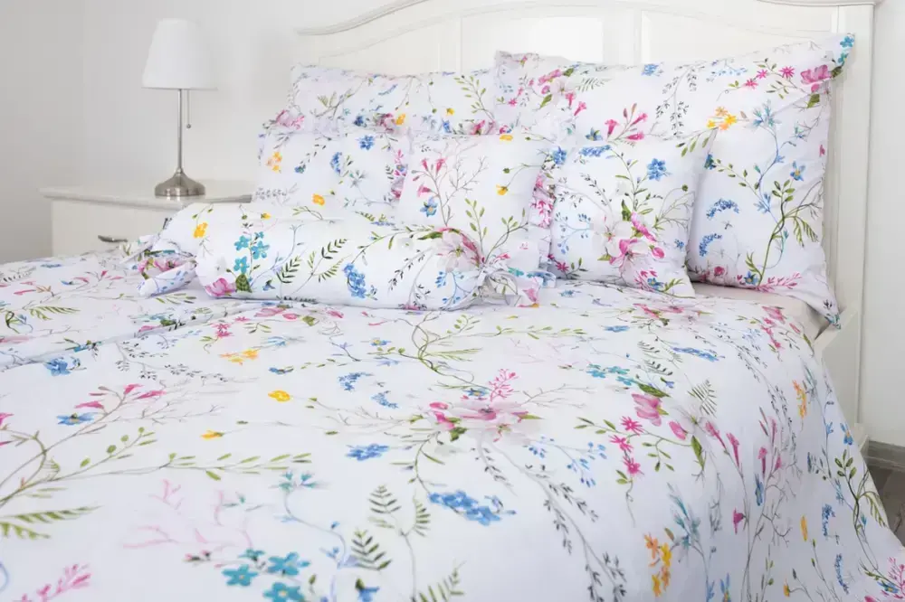 Bavlněné povlečení LOUKA - 140/220 + 70/90