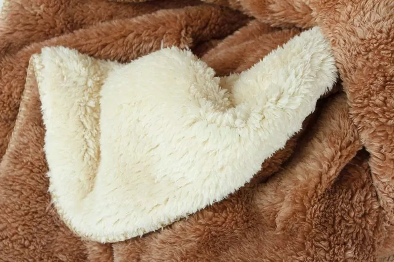 Deka OVEČKA® 220x240 cm – ČOKOLÁDA/KRÉM