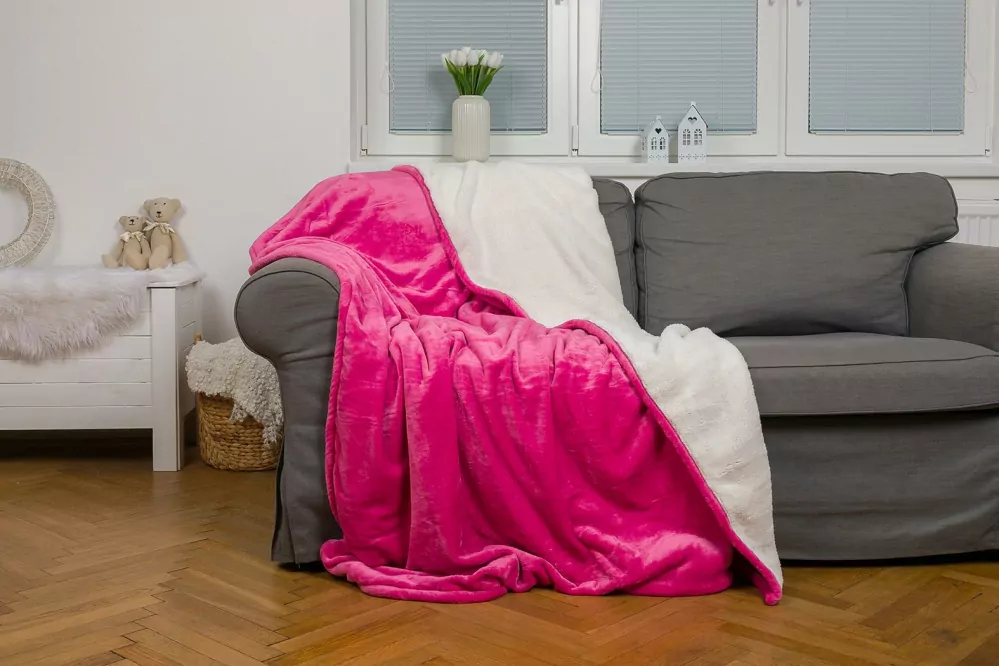 Deka mikroflanel hladká UNI RŮŽOVÁ / OVEČKA -  150/200 cm 