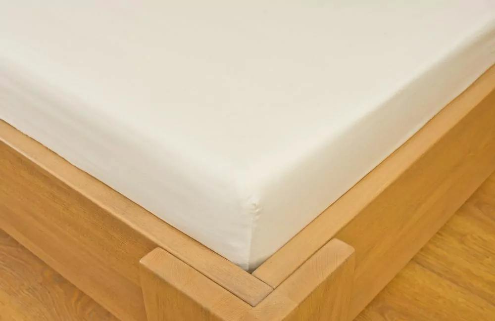 Saténové prostěradlo LUXURY COLLECTION smetanové - 90/200 cm