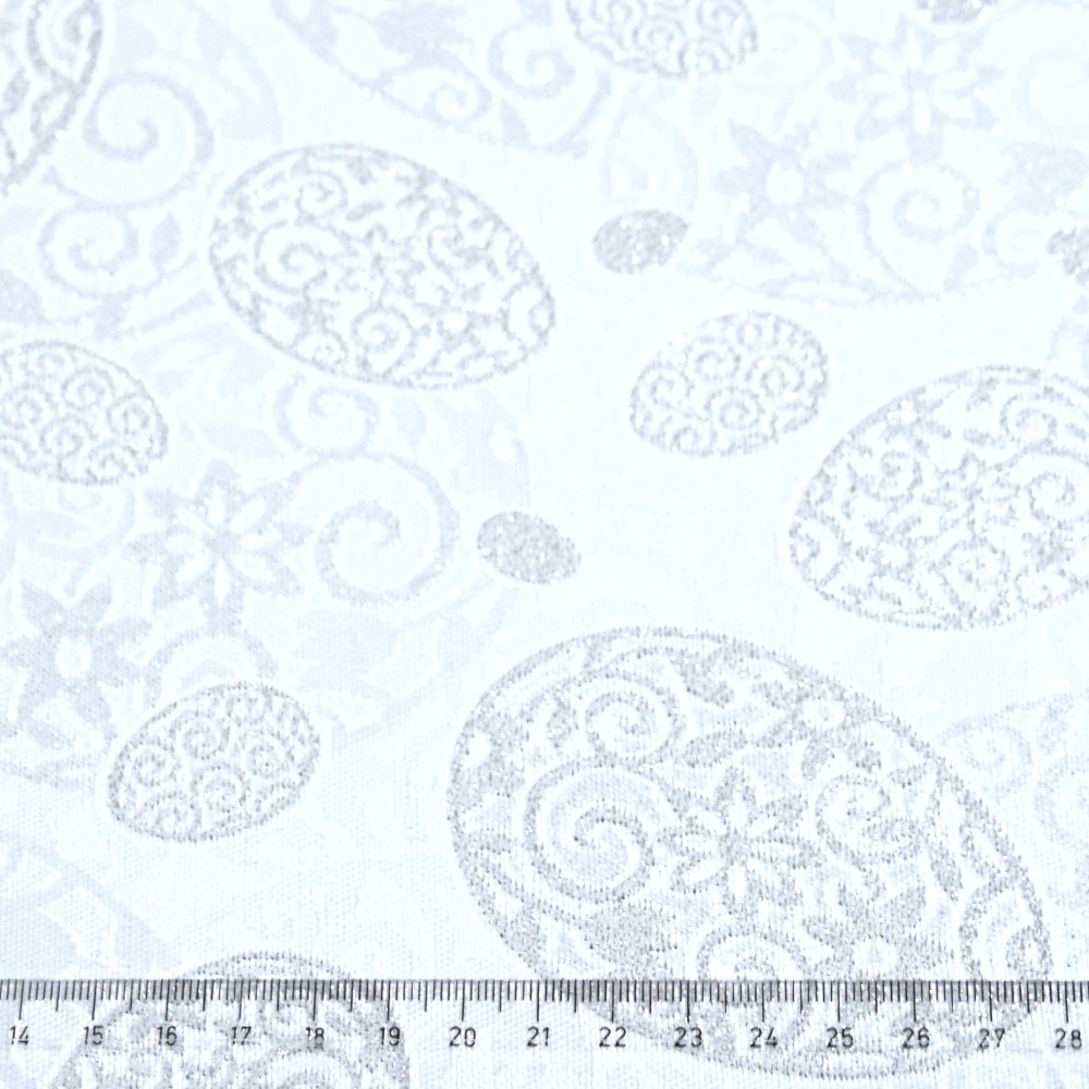 Velikonoční běhoun v metráži Stříbrná vejce