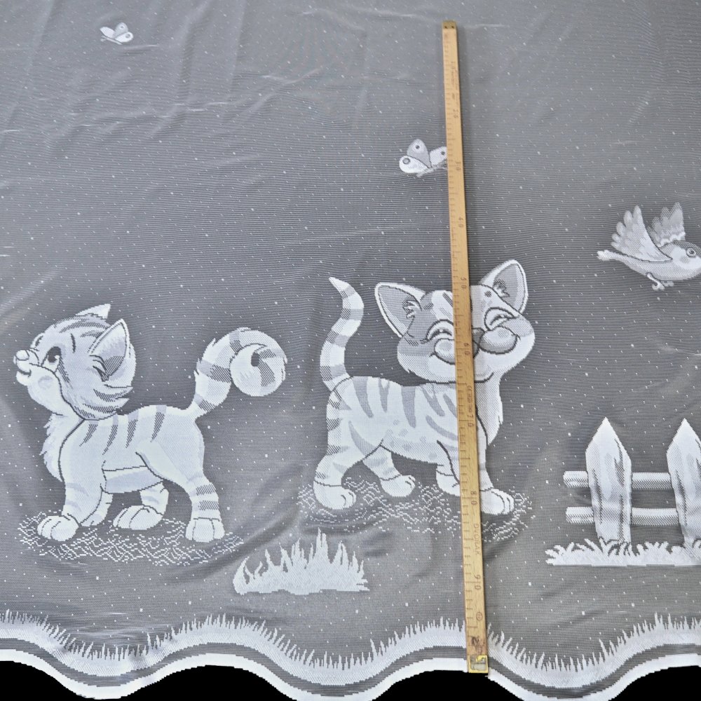 Žakárová kusová záclona Kočička