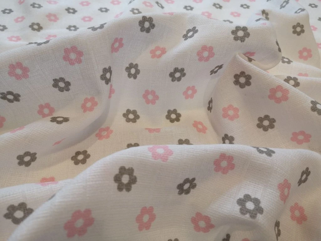 Tetra osuška 90x100 cm KVĚTINY šedorůžové - 1ks