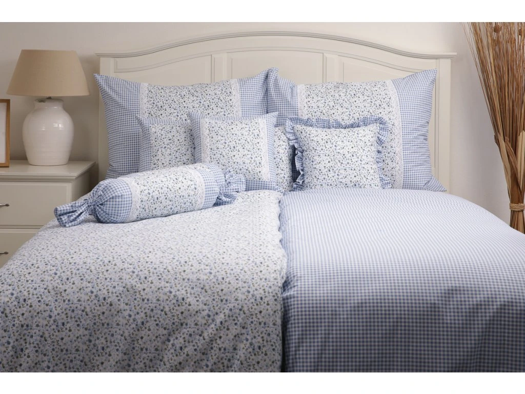 Bavlněné povlečení s krajkou INÉS s modrou pepito kostičkou