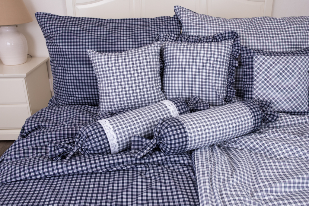 Bavlněný povlak prošívaný s krajkou - Kostička modrá NEGATIV/POZITIV - 1x 40/40