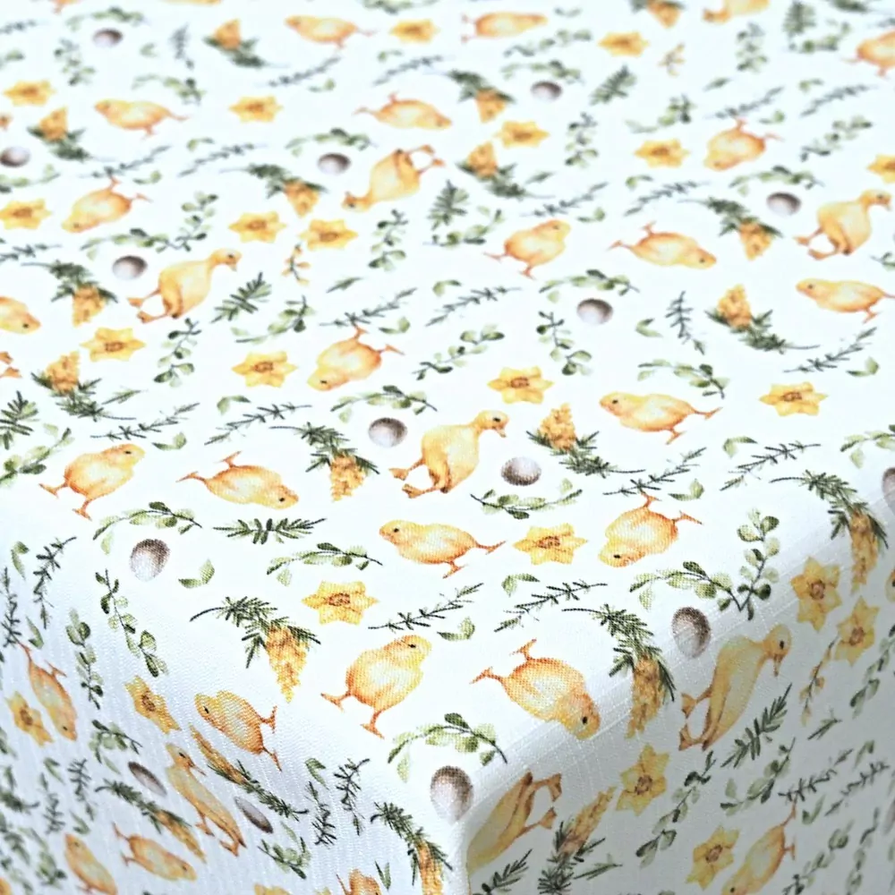 Teflonový velikonoční ubrus Kuřátka bílý 