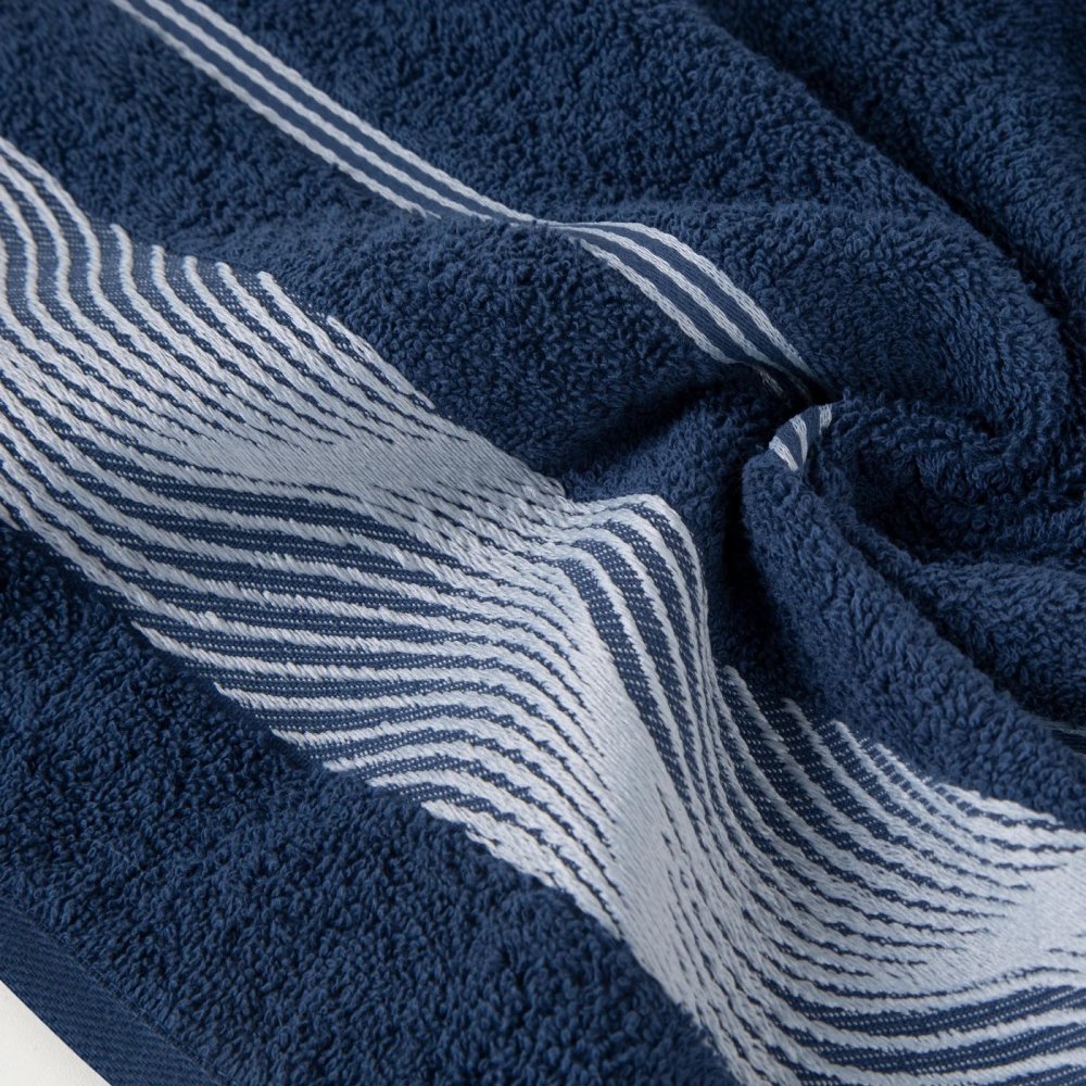 Osuška froté Silvie 70x140cm - tm. modrá