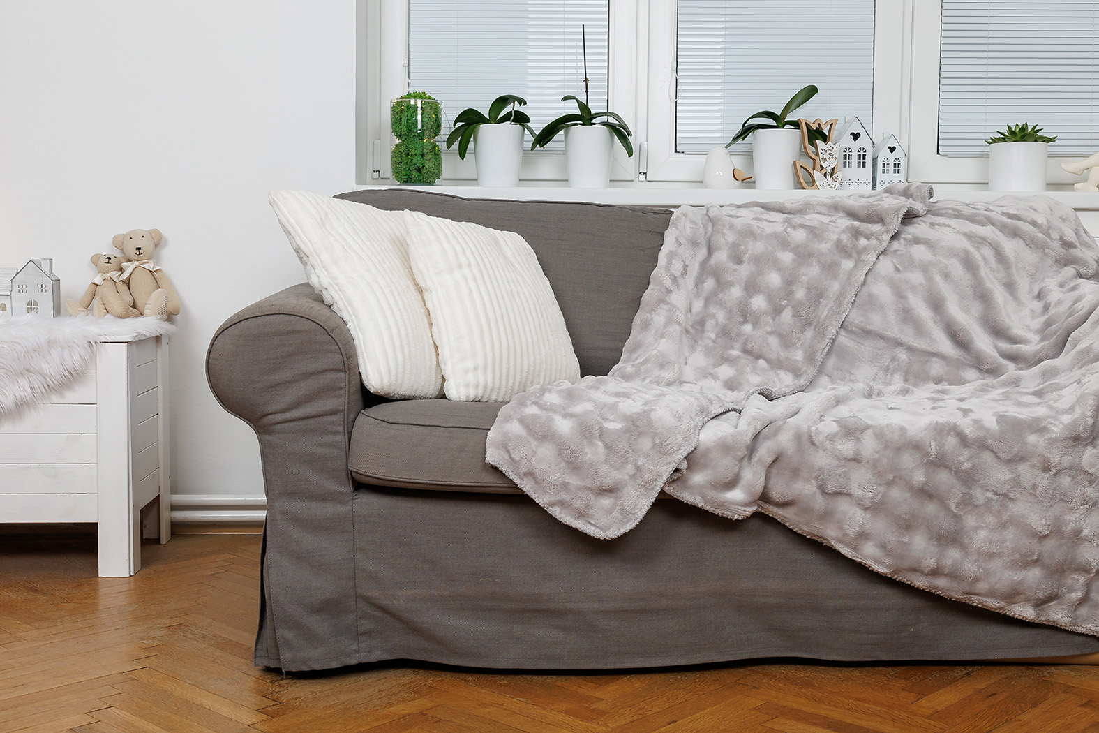 Deka mikroflanel Stella OBLÁČKY - světle šedá