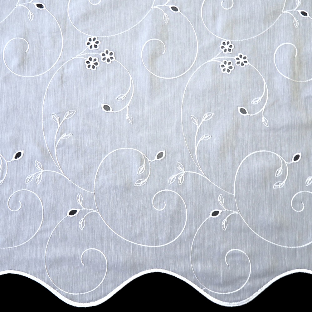 Vyšívaná záclona metráž Hedvika - výška  280cm