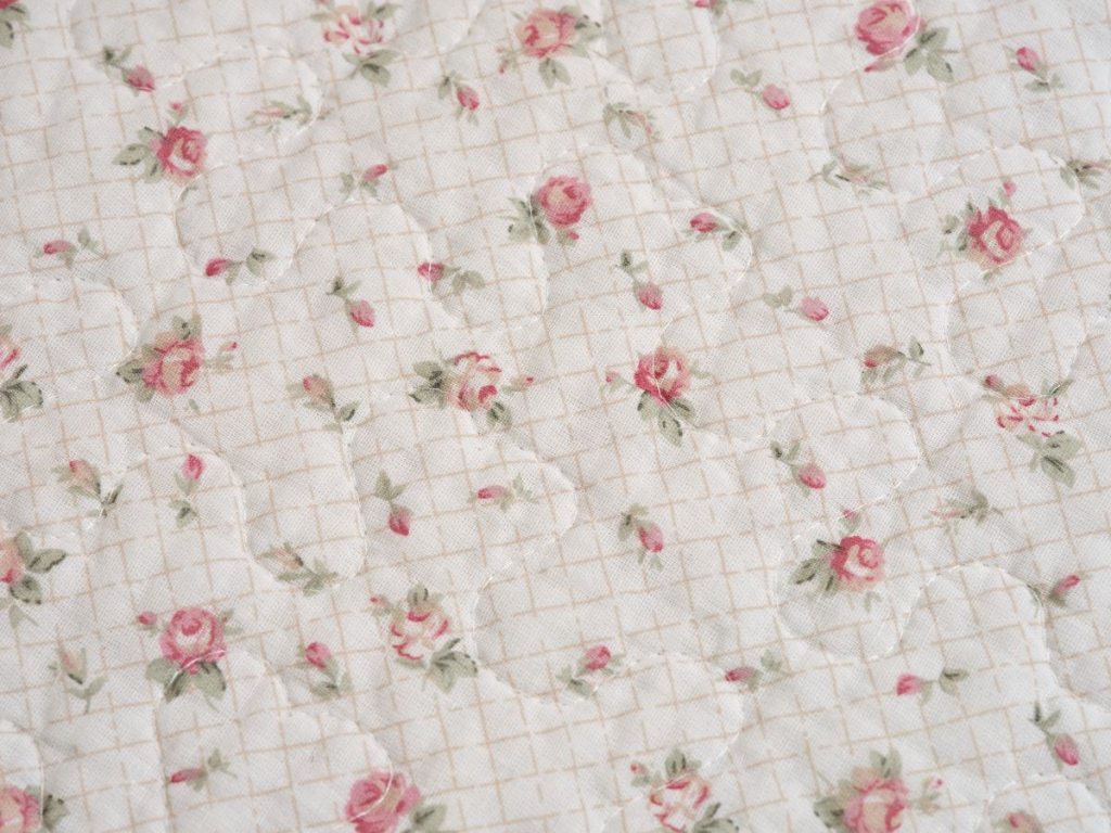 Oboustranný prošívaný povlak DELUXE PATCHWORK olivový - 50/70 cm