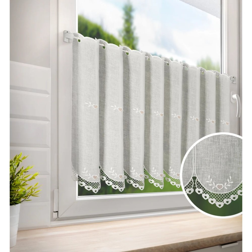 Vitrážová záclona metráž Srdíčka