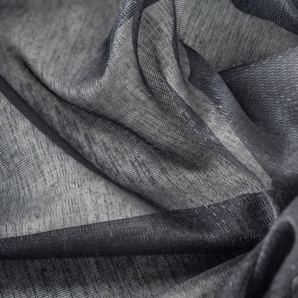 Tylová záclona metráž BLACKIRA - výška 320 cm