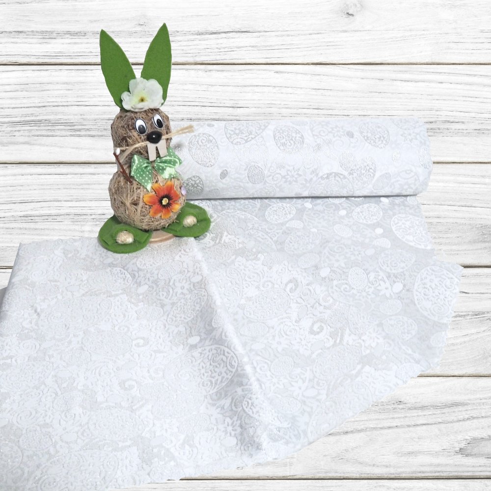 Velikonoční běhoun v metráži Stříbrná vejce