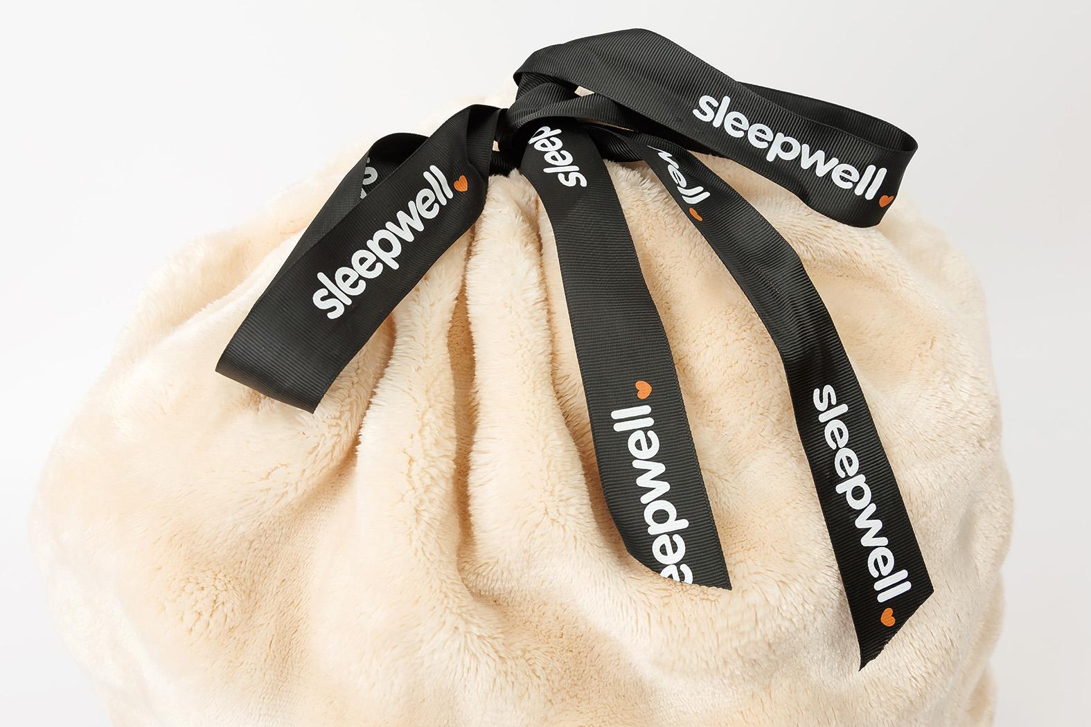 Povlečení mikroflanel/mikroplyš STELLA OBLÁČKY béžové - 70x90 cm + 140x200 cm