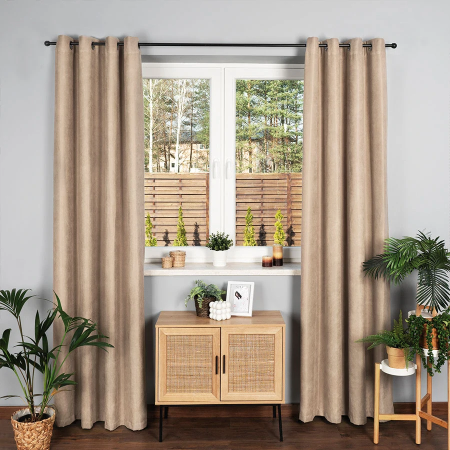 Kusový závěs s kroužky MILAS béžový - 250x140cm