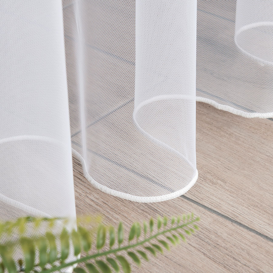 Kusová tylová záclona ARLETA 320x300 cm