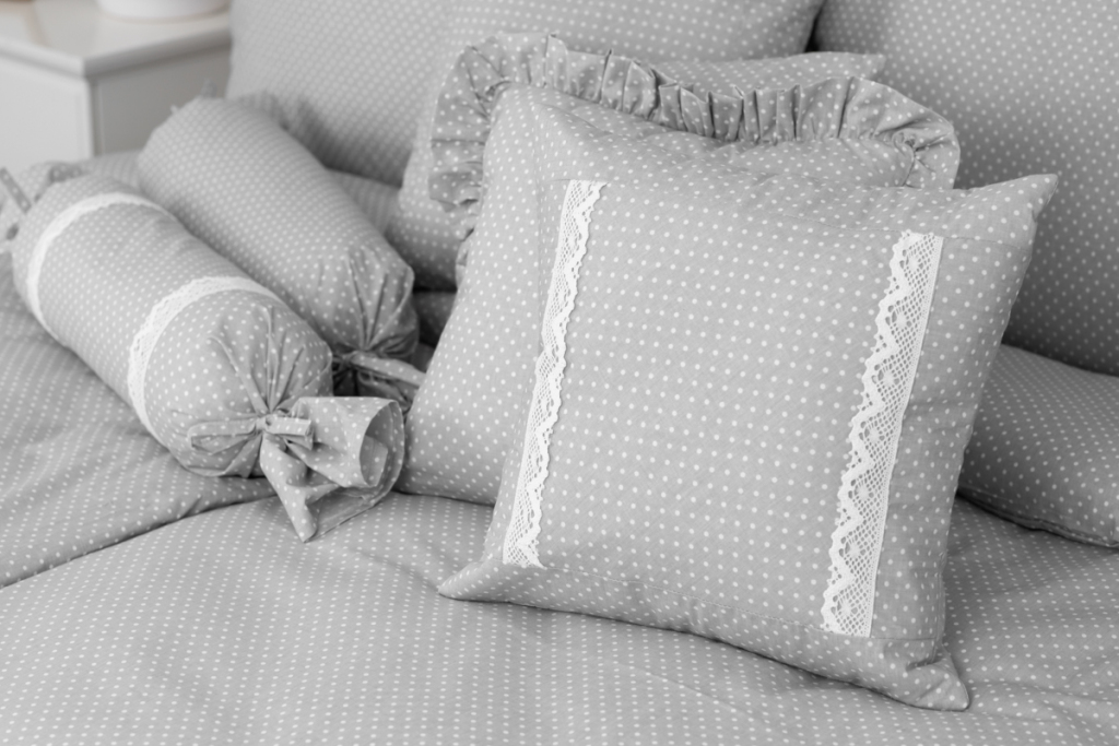 Bavlněné povlečení Renforcé ŠEDÝ PUNTÍK - 140/200 + 70/90