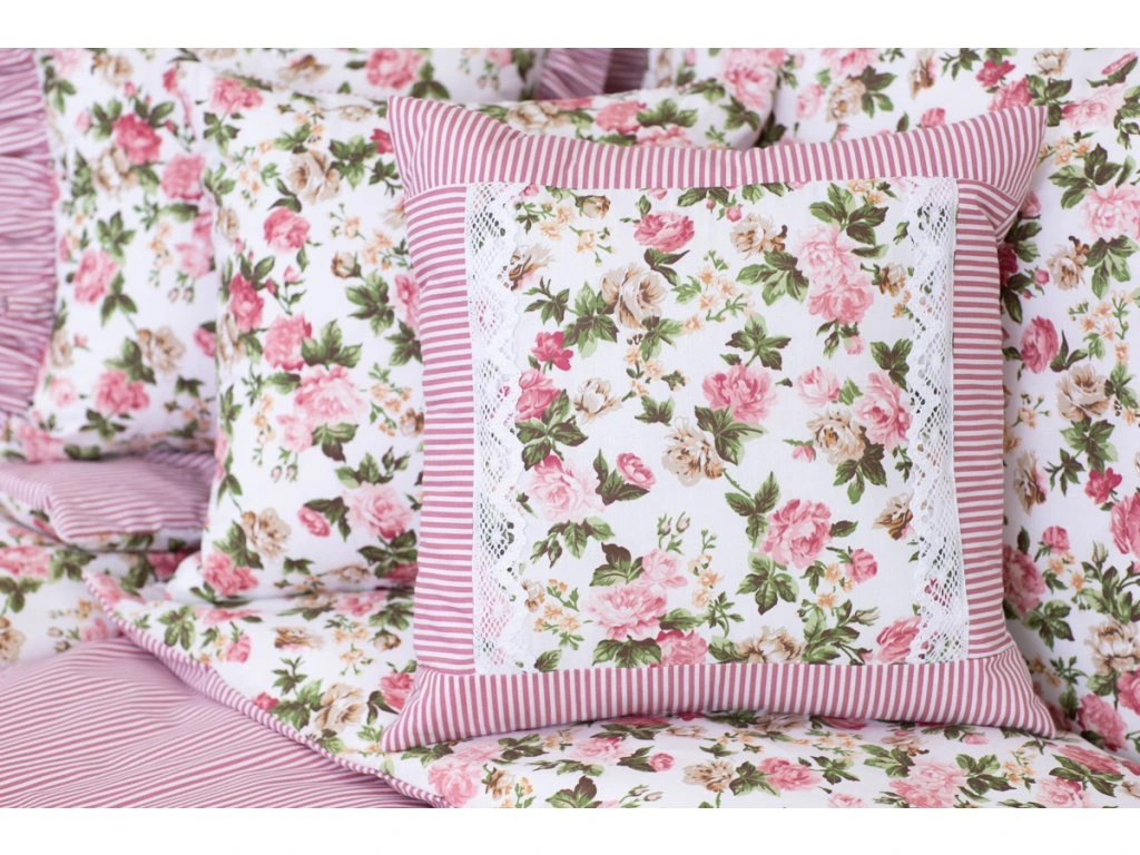 Krepový povlak Rustikální růže s růžovým proužkem