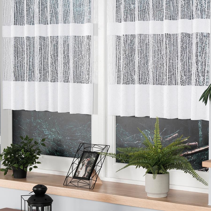 Žakárová vitrážová záclona metráž Treda - výška 110cm