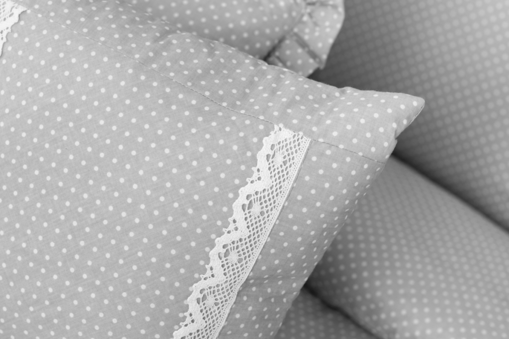 Bavlněné povlečení Renforcé ŠEDÝ PUNTÍK - 140/200 + 70/90