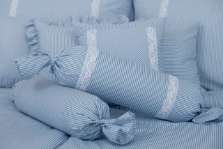 Bavlněný povlak prošitý s krajkou MODRÝ PROUŽEK drobný 1x 40/40