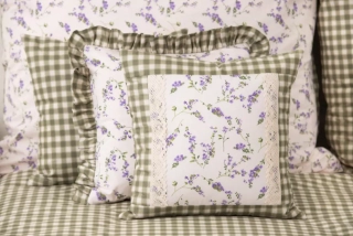 Krepový povlak prošitý s krajkou PROVENCE / zelená kostka - 40/40