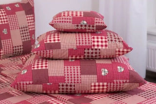 Bavlněný povlak PATCHWORK červený - 70/90