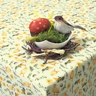 Teflonový velikonoční ubrus Kuřátka žlutý