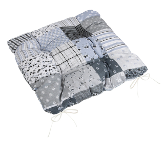Sedák prošívaný Adéla 40x40 - patchwork šedá
