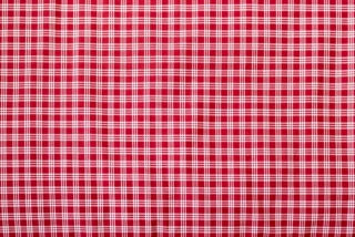 Metráž krep - ČERVENÁ KOSTIČKA pozitiv
