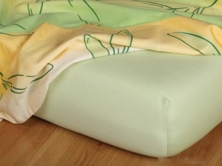 Prostěradla jersey hrášková - 90/200/20